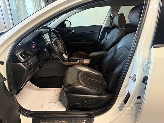 Kia Optima 11 of 20