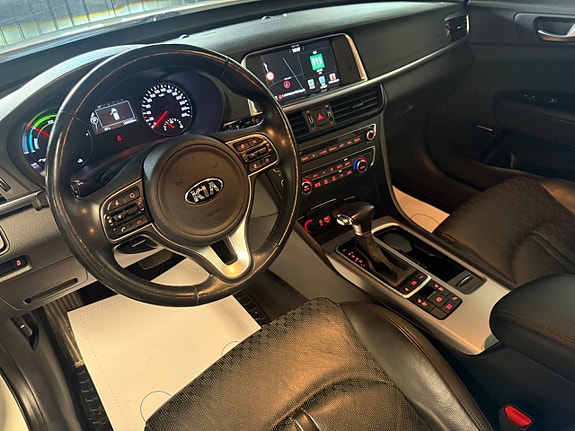 Kia Optima 12 of 20