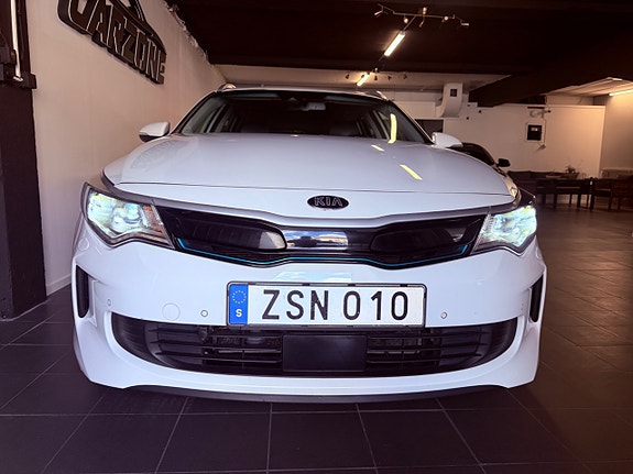 Kia Optima 9 of 20