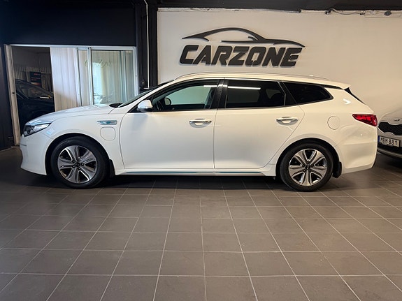 Kia Optima 2 of 5