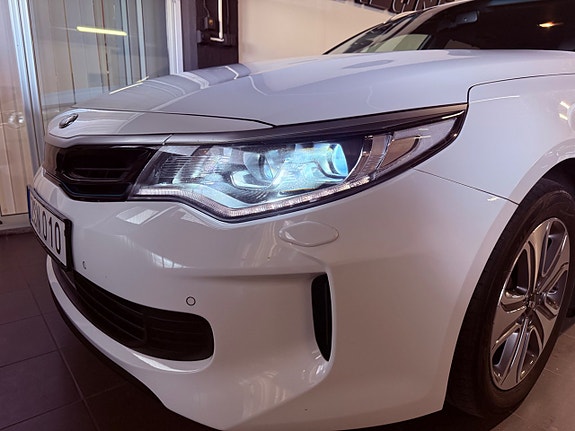 Kia Optima 10 of 20
