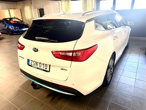 Kia Optima 7 of 20