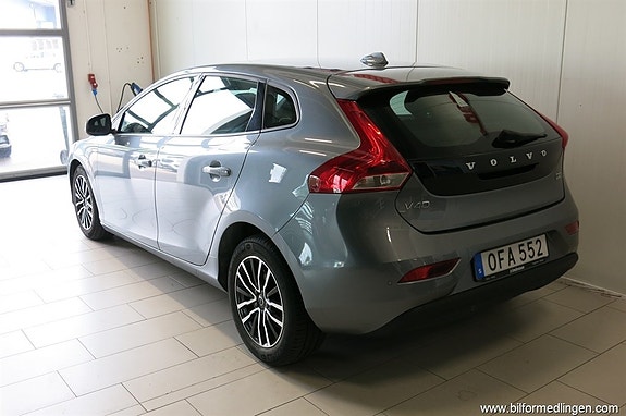 Volvo V40 6 of 12