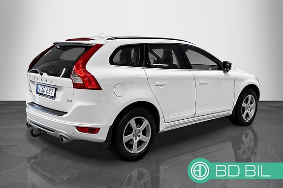 Volvo XC60 4 of 5