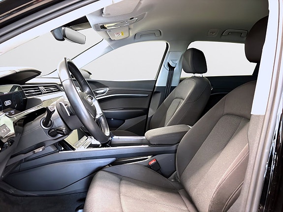 Audi e-tron 8 of 16