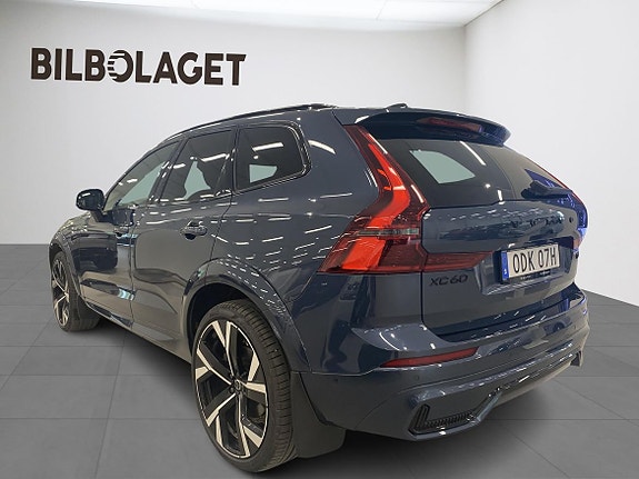 Volvo XC60 3 of 5