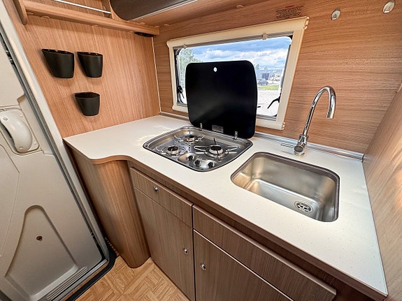 Adria Matrix M 590 SG, Under 6 m, 3500 kg 6 of 16
