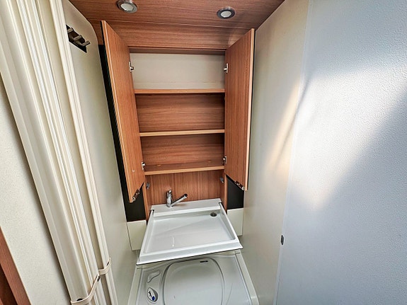 Adria Matrix M 590 SG, Under 6 m, 3500 kg 8 of 16