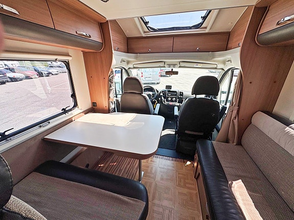 Adria Matrix M 590 SG, Under 6 m, 3500 kg 2 of 16