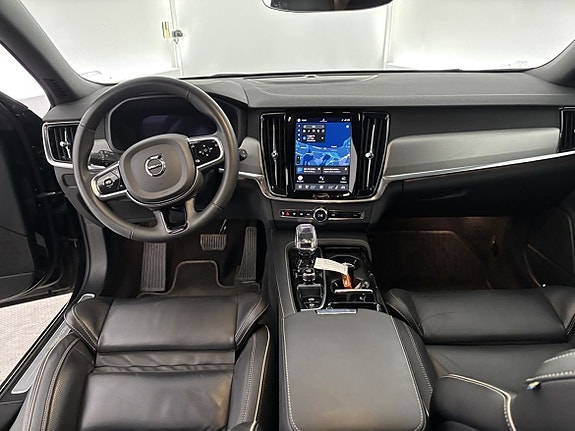 Volvo V90 10 of 18