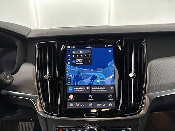 Volvo V90 16 of 18