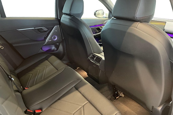 BMW 530e 7 of 19
