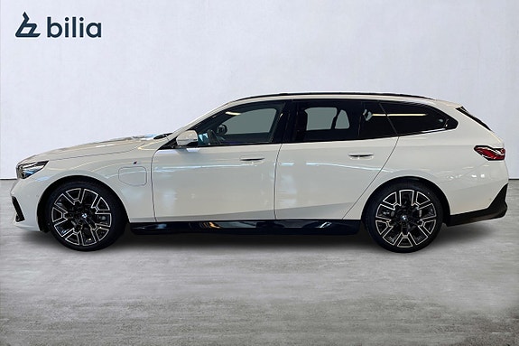 BMW 530e 3 of 19