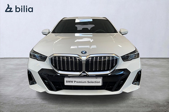 BMW 530e 5 of 19