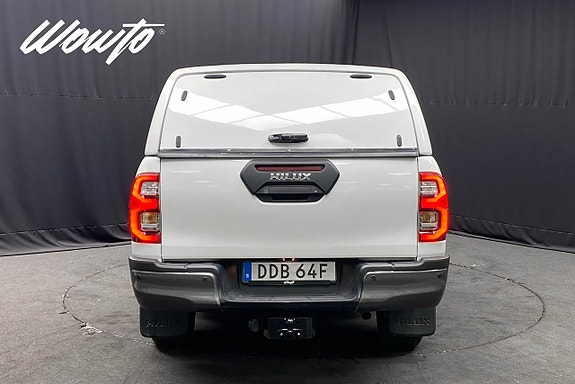 Toyota HiLux 6 of 24