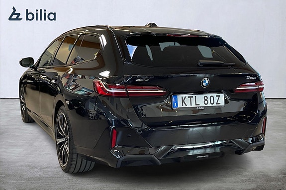 BMW 520d 2 of 5