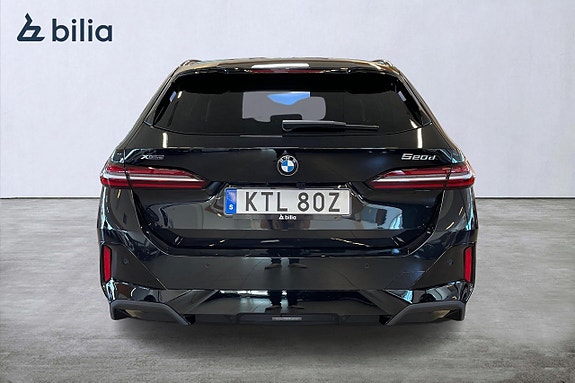 BMW 520d 4 of 5
