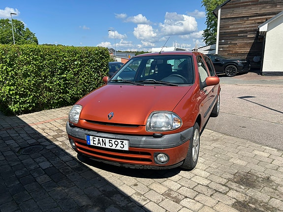Renault Clio 4 of 5