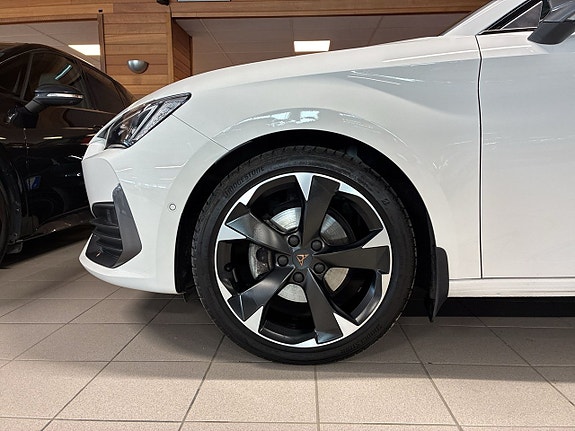 Cupra Leon 25 of 26