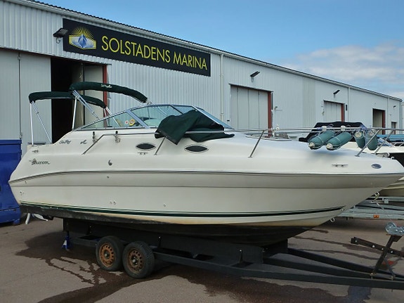 Sea Ray 240 Sundancer Mercruiser 5,0 EFI 1999. 2 of 6