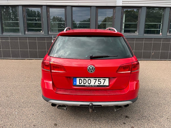 Volkswagen Passat Alltrack 5 of 5