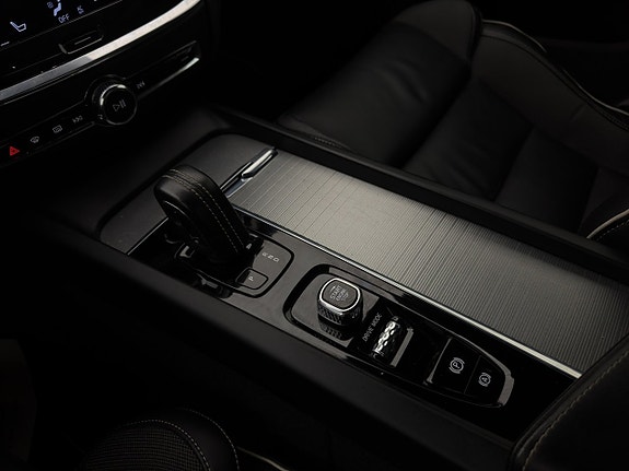 Volvo S60 25 of 30