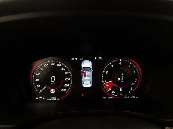 Volvo S60 17 of 30