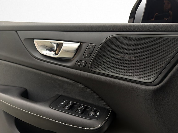 Volvo S60 15 of 30