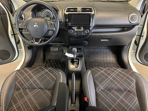 Mitsubishi Space Star 6 of 30