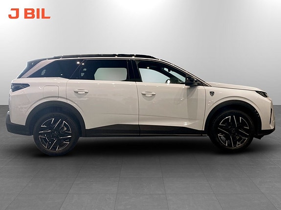 Peugeot 5008 16 of 19
