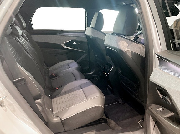 Peugeot 5008 14 of 19