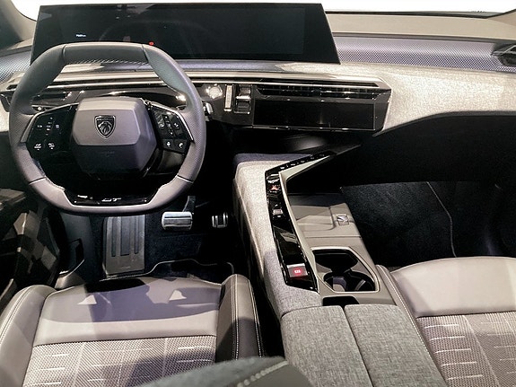 Peugeot 5008 7 of 19