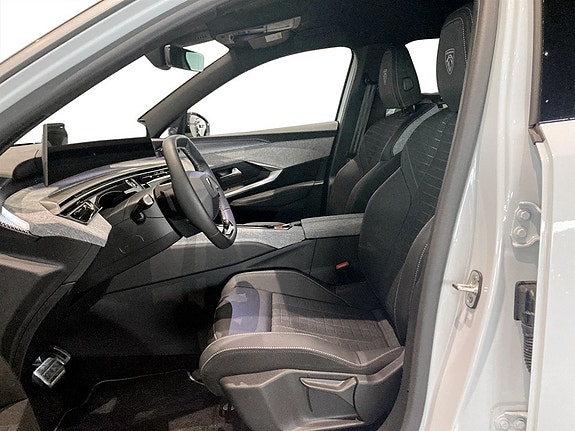 Peugeot 5008 5 of 5