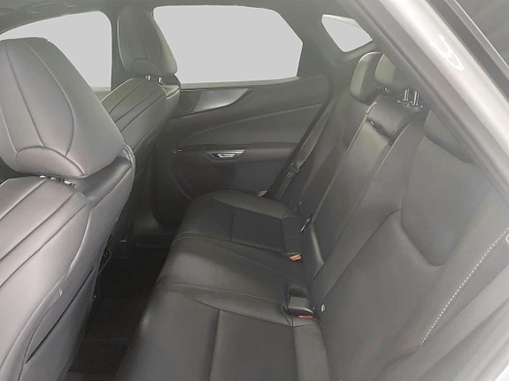 Lexus NX350h 11 of 20