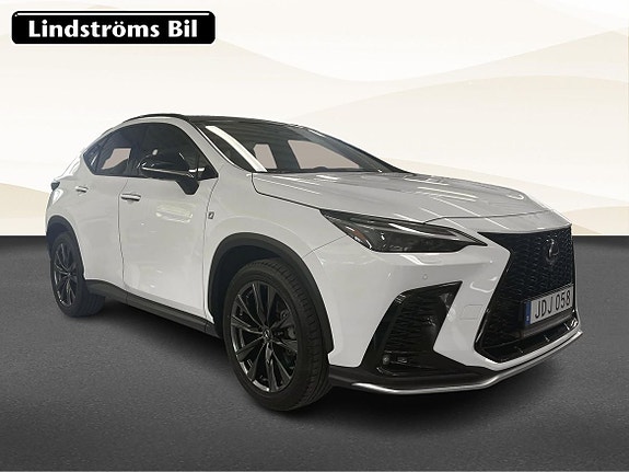 Lexus NX350h 3 of 20
