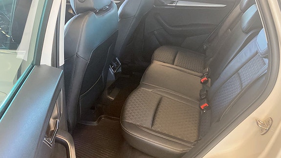 Skoda Karoq 11 of 17