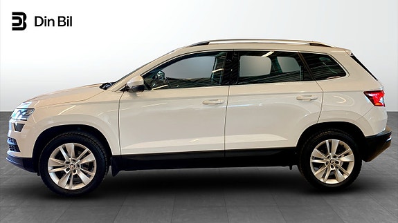 Skoda Karoq 2 of 5