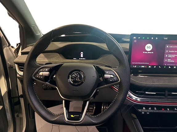 Skoda Enyaq 10 of 26