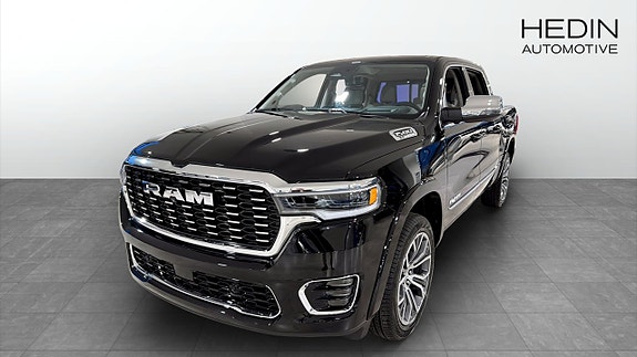 Dodge RAM 1500 8 of 13