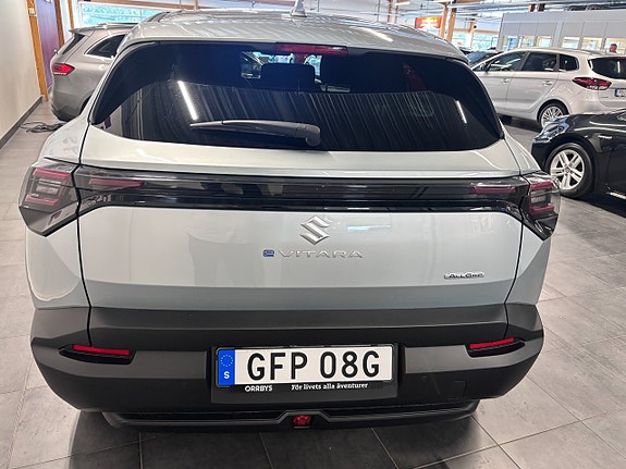 Suzuki eVitara 4 of 11
