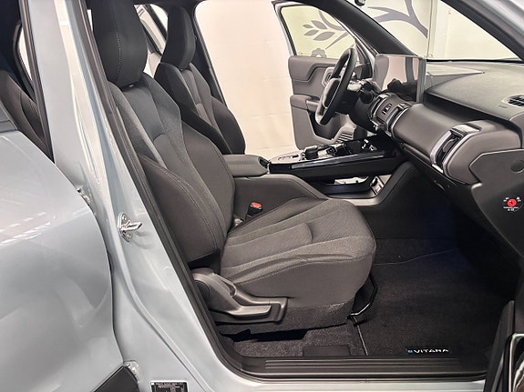 Suzuki eVitara 6 of 11