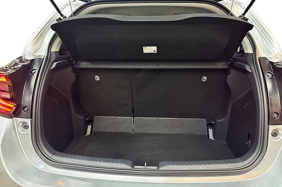 Toyota Yaris 11 of 20