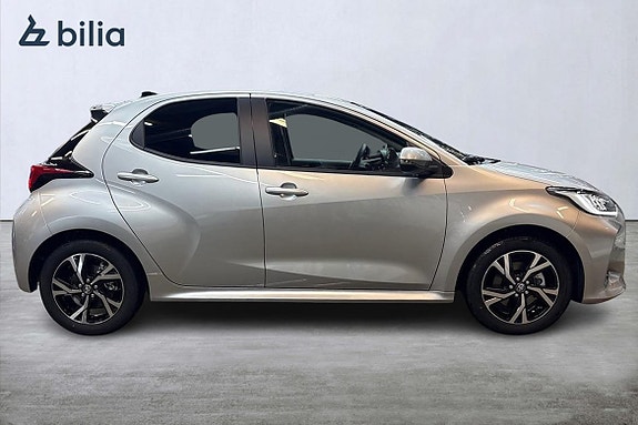 Toyota Yaris 17 of 20
