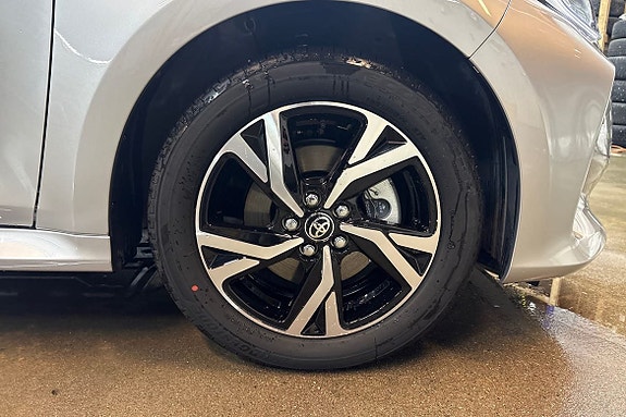 Toyota Yaris 16 of 20