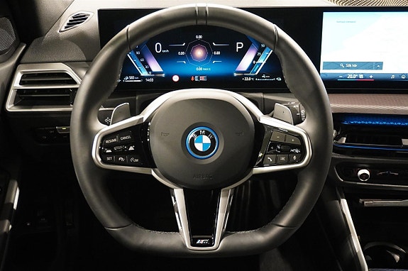 BMW 330e 11 of 16