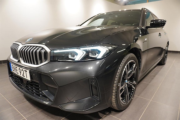BMW 330e 15 of 16