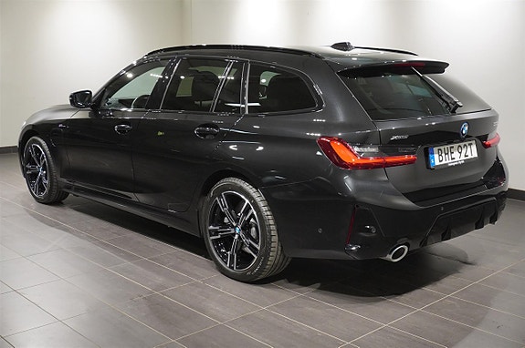 BMW 330e 3 of 16