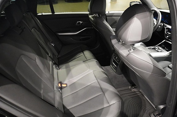 BMW 330e 8 of 16