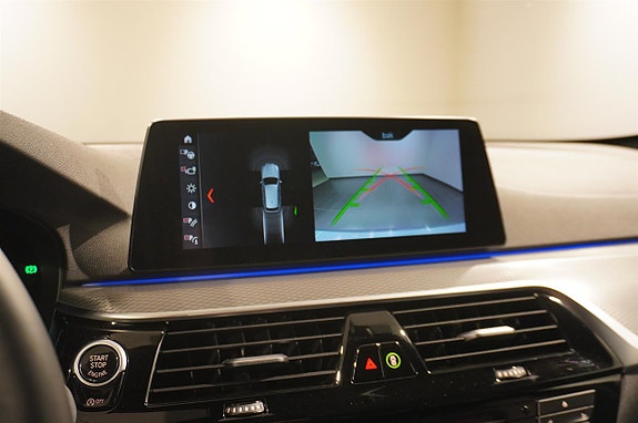 BMW 520d 13 of 17