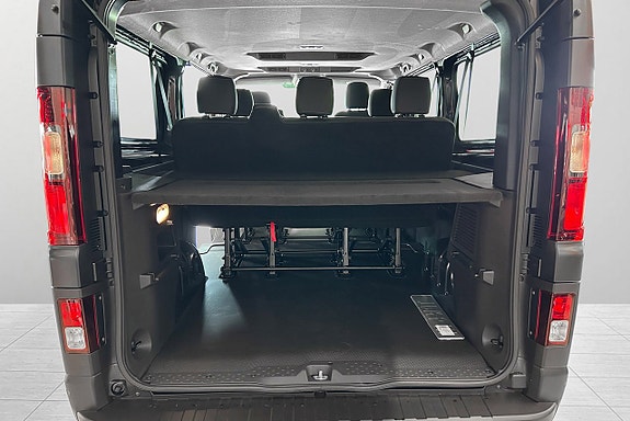 Nissan Primastar 21 of 21